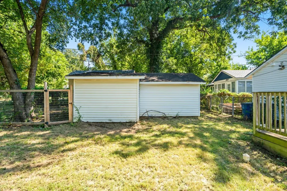 1911 W Cameron Street Tulsa, OK 74127