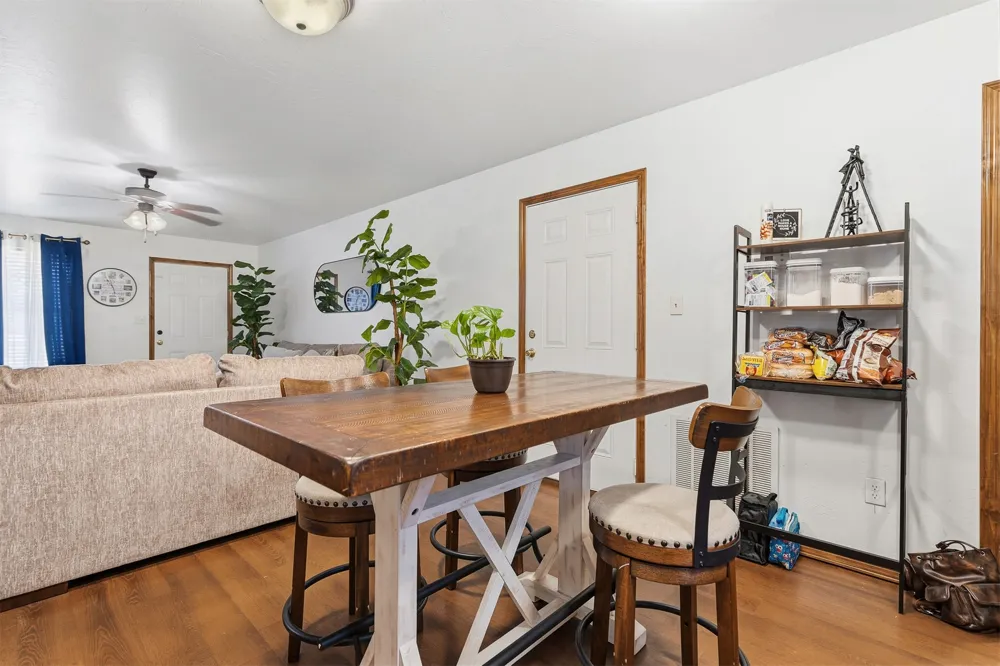617 NE 6th Avenue Ardmore, OK 73401