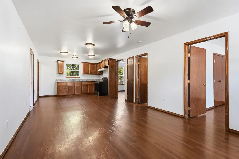 702 SE White Street Ardmore, OK 73401