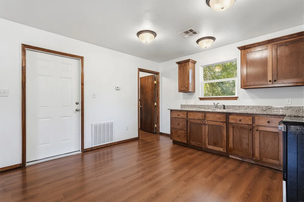 702 SE White Street Ardmore, OK 73401