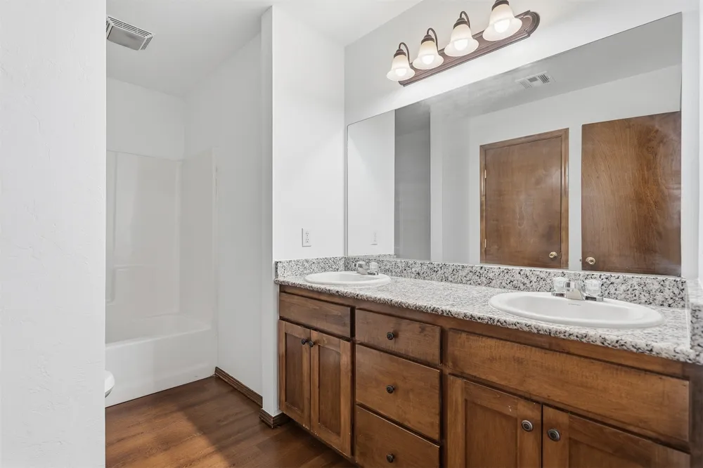702 SE White Street Ardmore, OK 73401