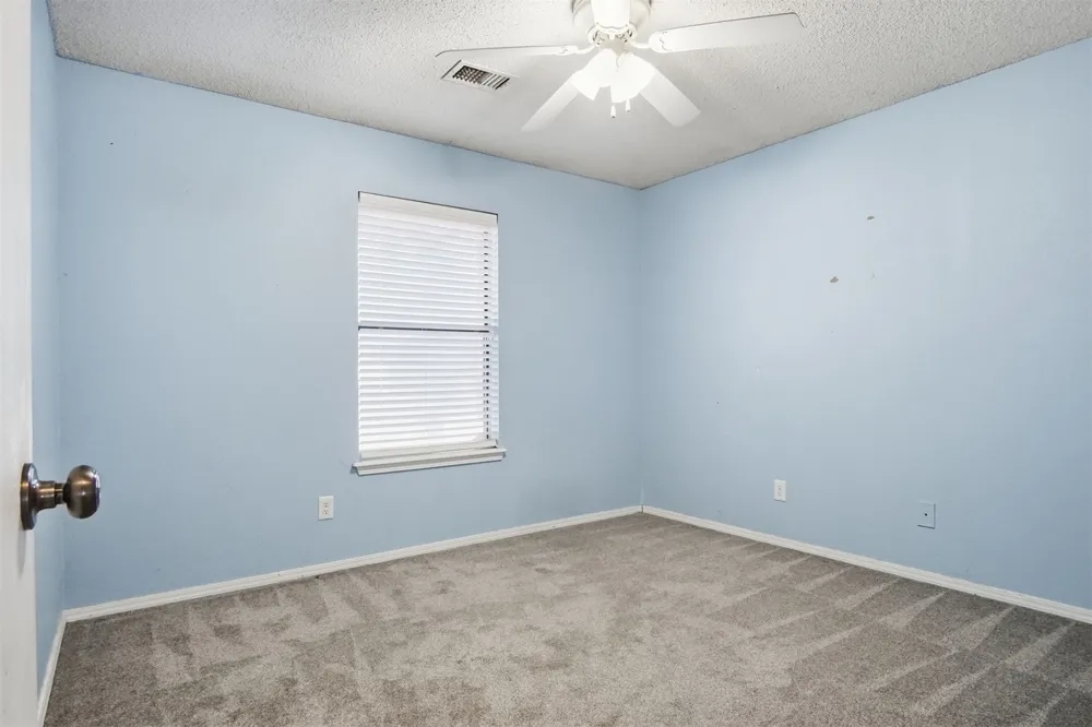 2002 W Ithica Street Broken Arrow, OK 74012