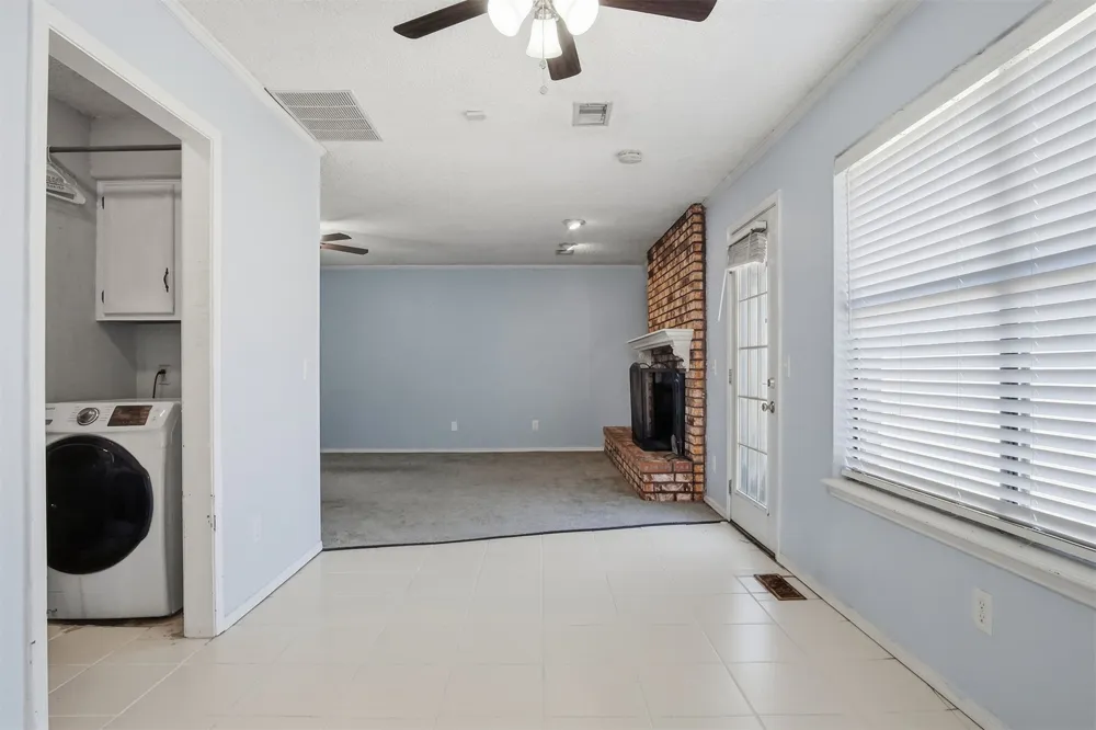 2002 W Ithica Street Broken Arrow, OK 74012