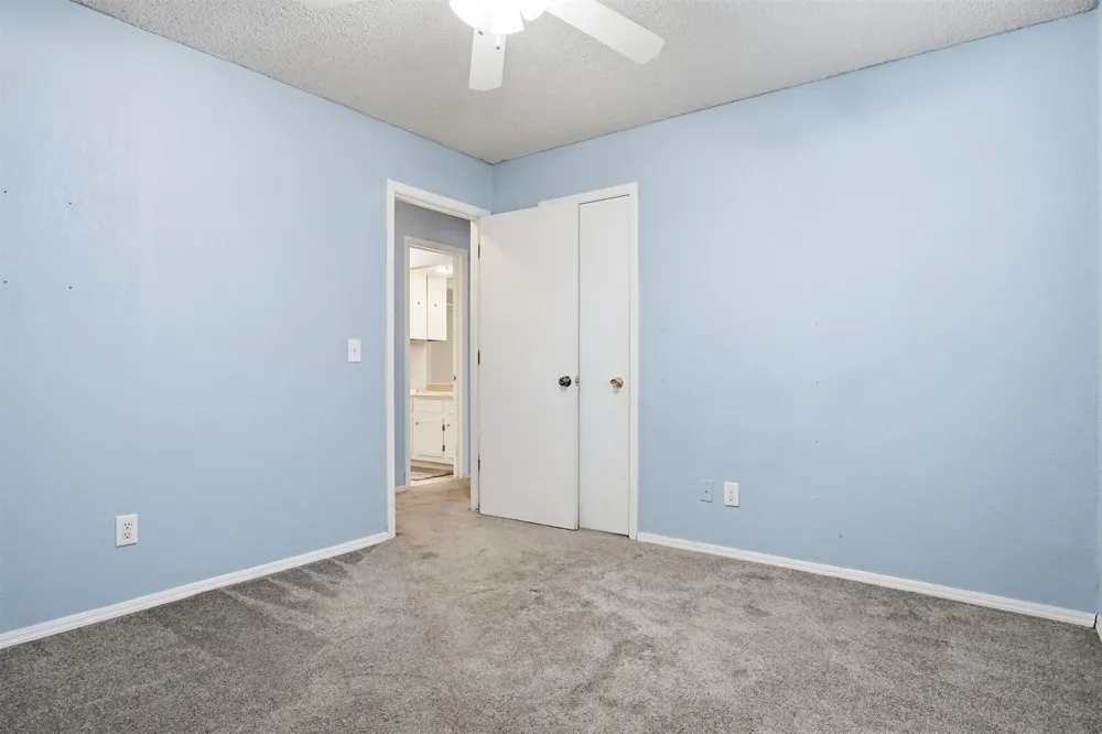 2002 W Ithica Street Broken Arrow, OK 74012