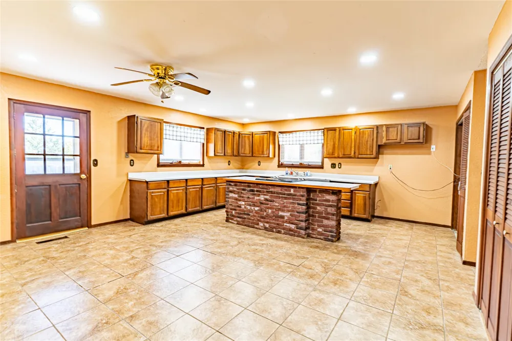 45173 W 171st Street S Bristow, OK 74010