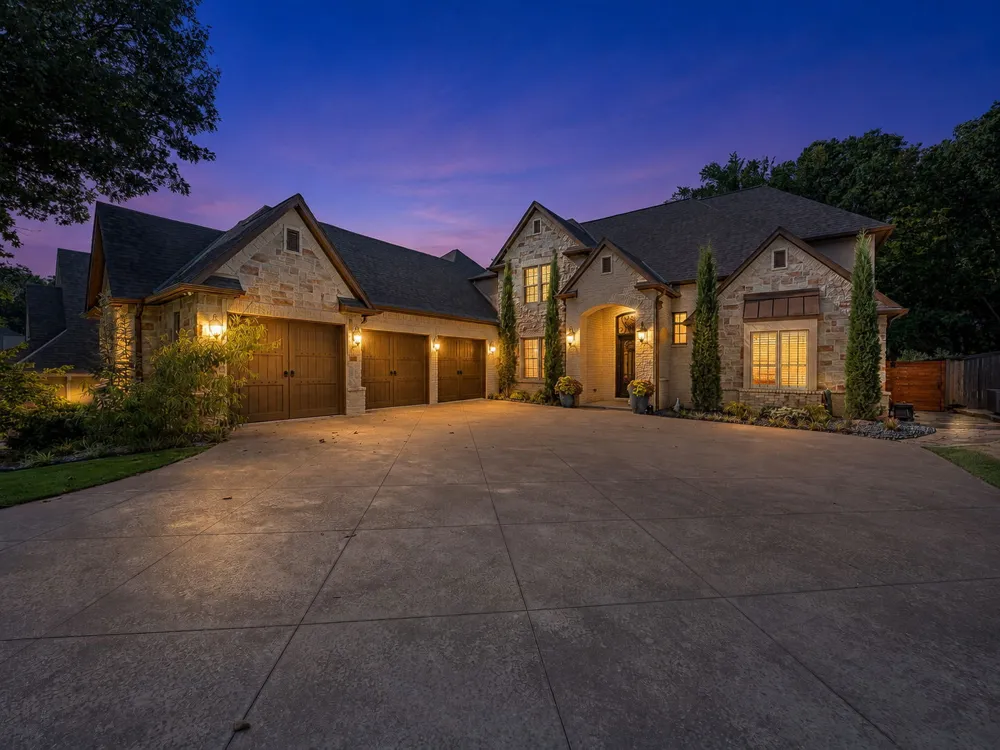 10610 S Nandina Court Jenks, OK 74037