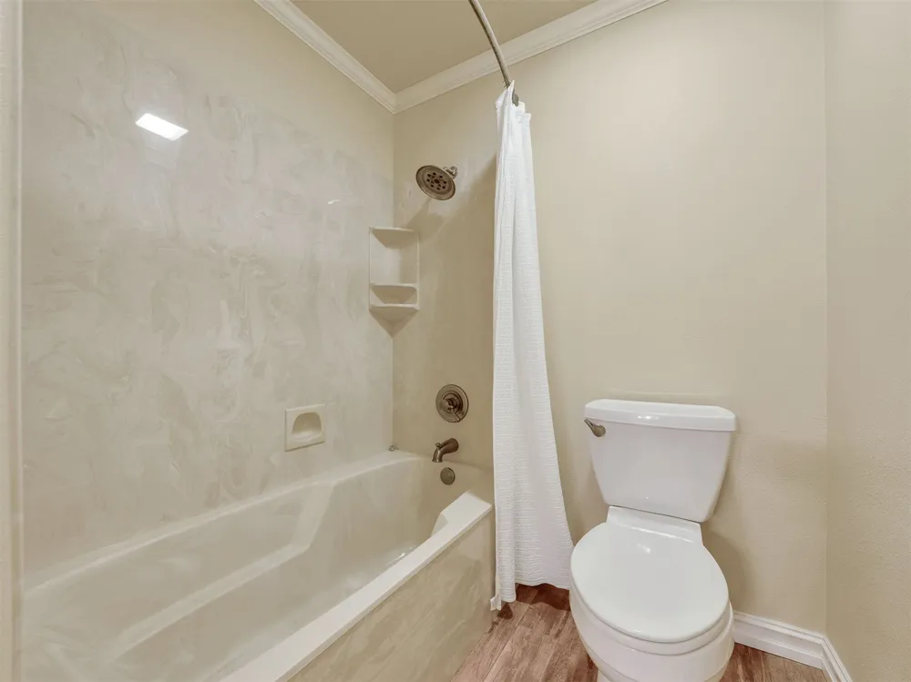 10610 S Nandina Court Jenks, OK 74037