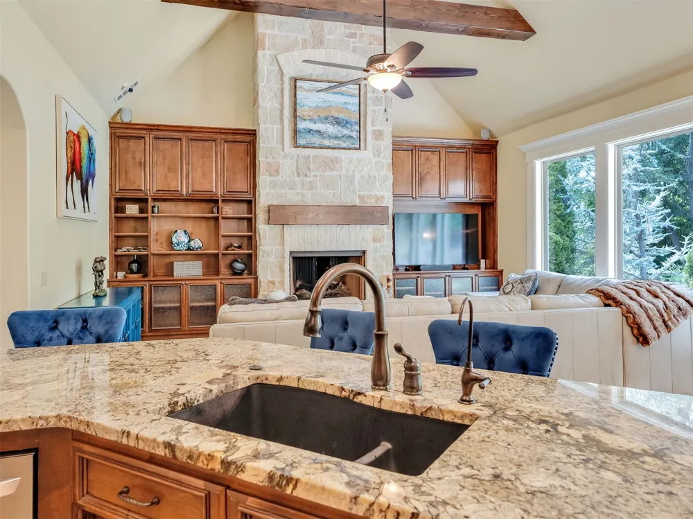 10610 S Nandina Court Jenks, OK 74037