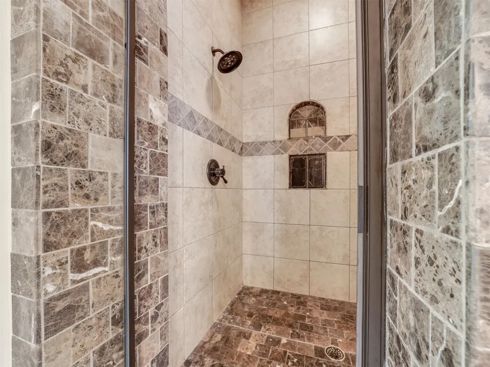10610 S Nandina Court Jenks, OK 74037