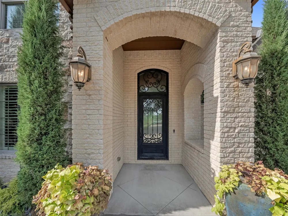 10610 S Nandina Court Jenks, OK 74037