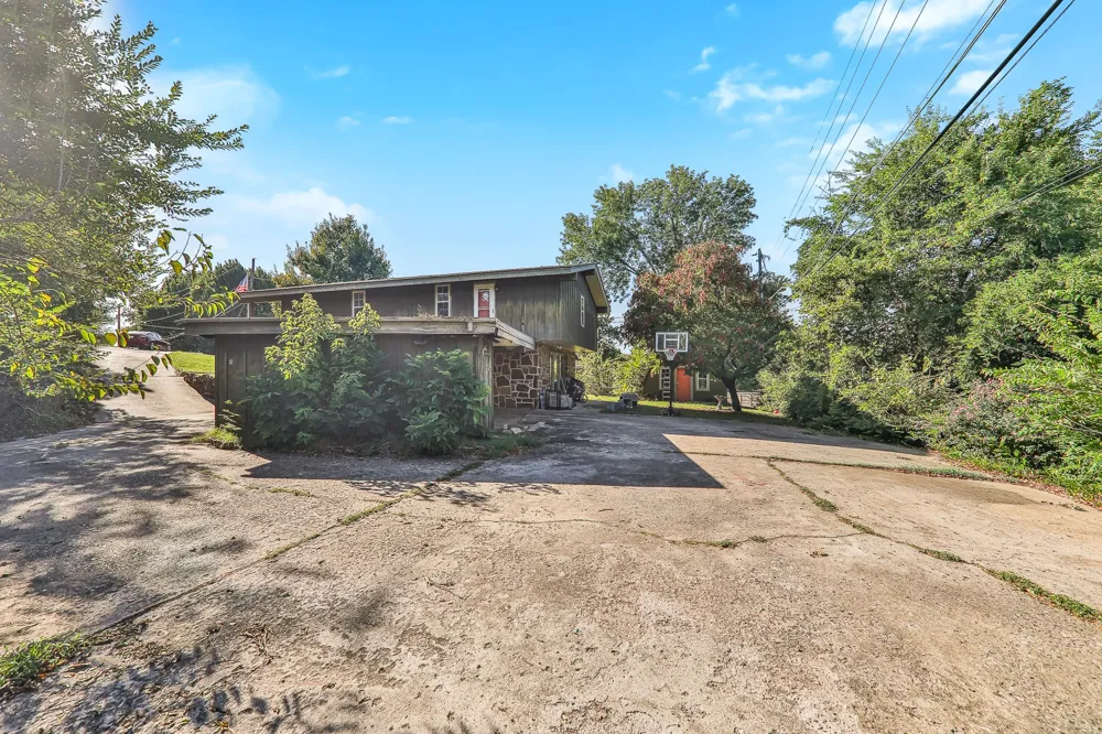 750 Risser Avenue Muskogee, OK 74403