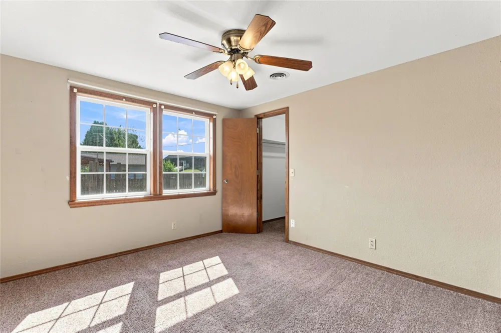 212 Duncan Avenue Checotah, OK 74426