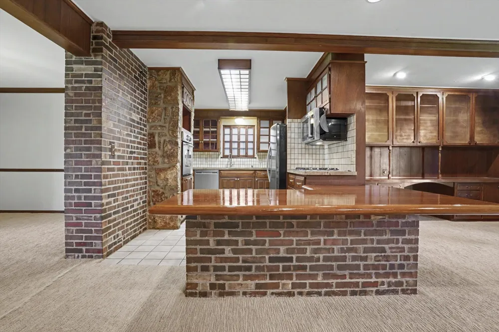 1713 E 60th Street Tulsa, OK 74105