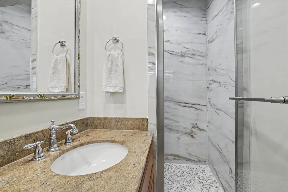 1713 E 60th Street Tulsa, OK 74105