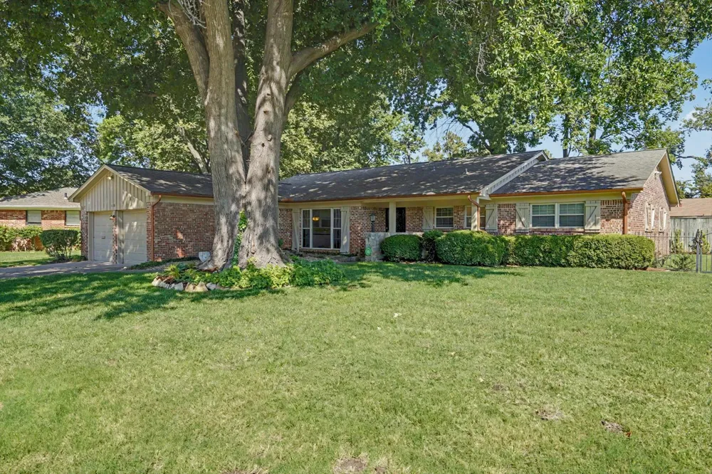 1713 E 60th Street Tulsa, OK 74105