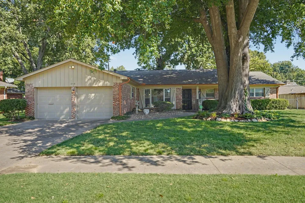 1713 E 60th Street Tulsa, OK 74105