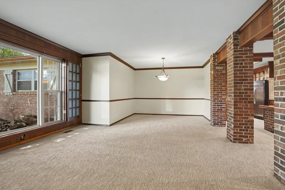 1713 E 60th Street Tulsa, OK 74105