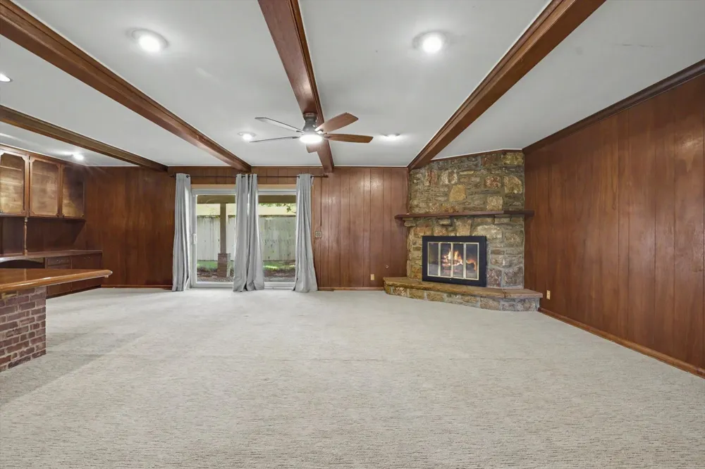1713 E 60th Street Tulsa, OK 74105