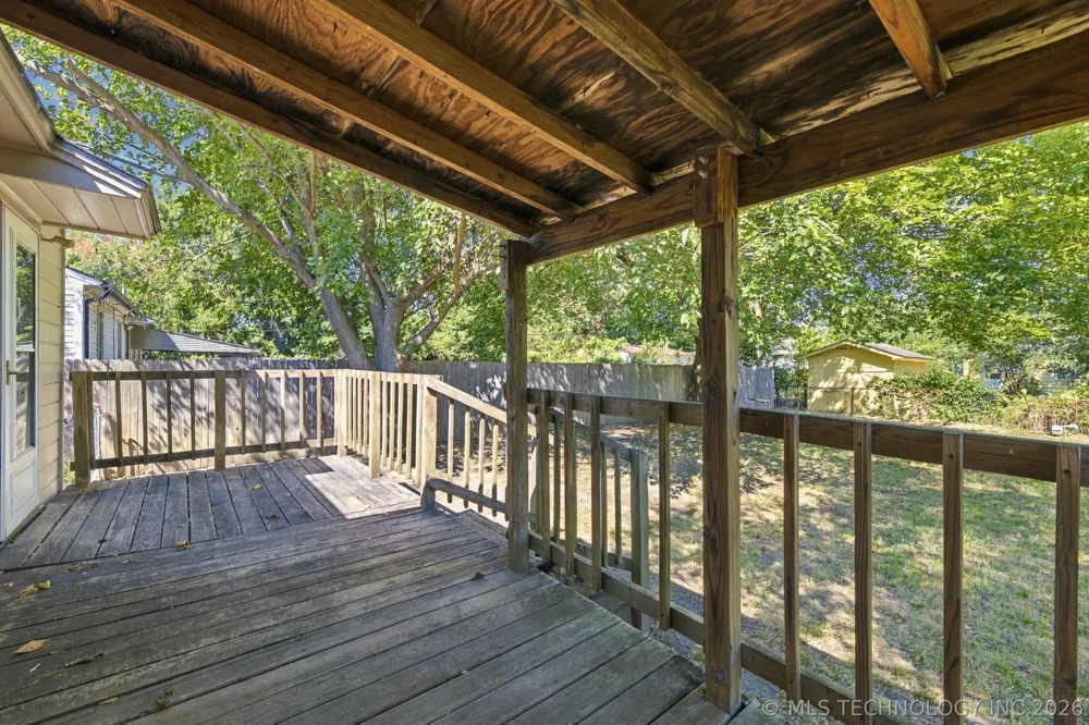 5951 E King Place Tulsa, OK 74115