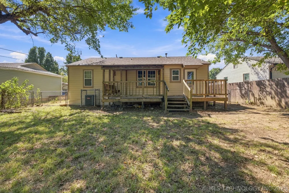 5951 E King Place Tulsa, OK 74115