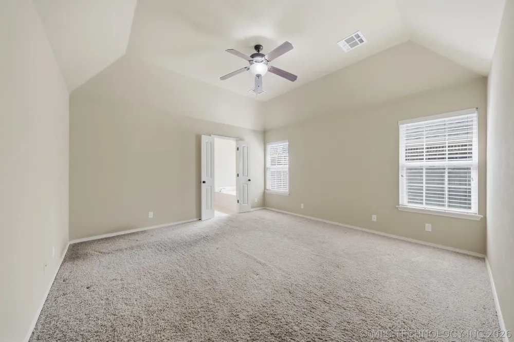 901 S 71st Street Broken Arrow, OK 74014