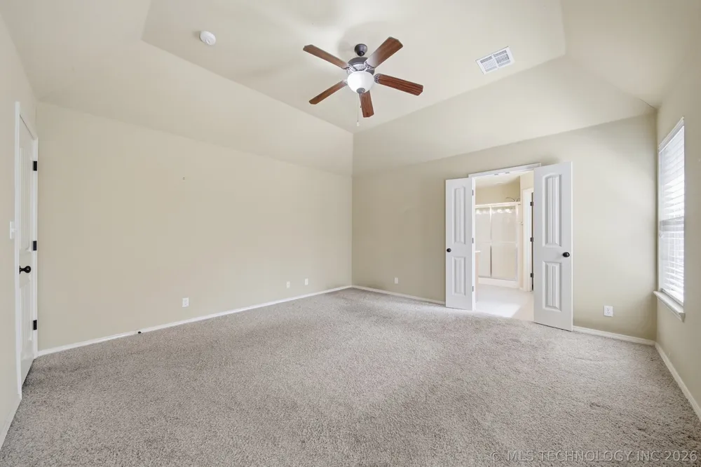 901 S 71st Street Broken Arrow, OK 74014