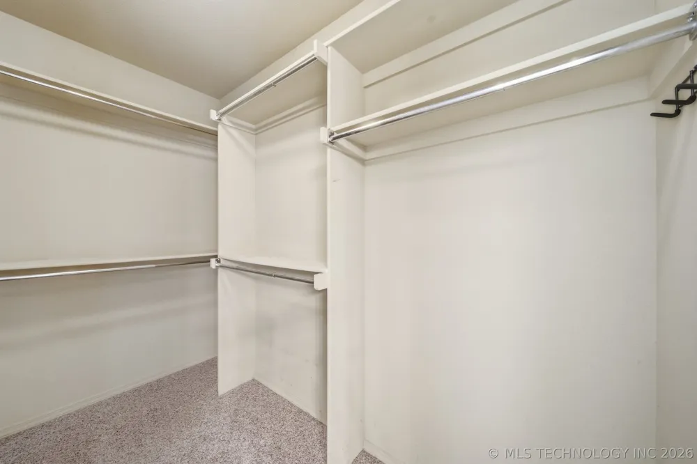 901 S 71st Street Broken Arrow, OK 74014