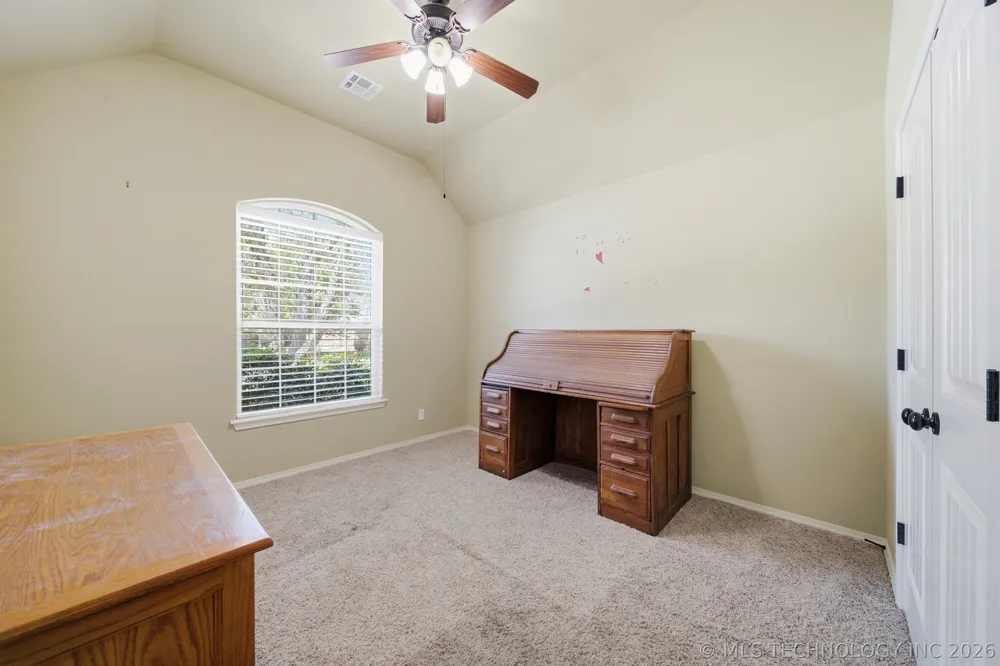 901 S 71st Street Broken Arrow, OK 74014