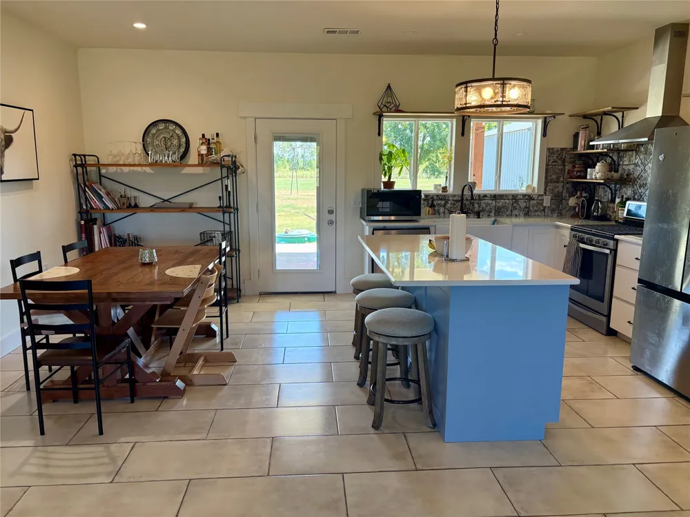 313 Nauvoo Hills Road Caddo, OK 74729