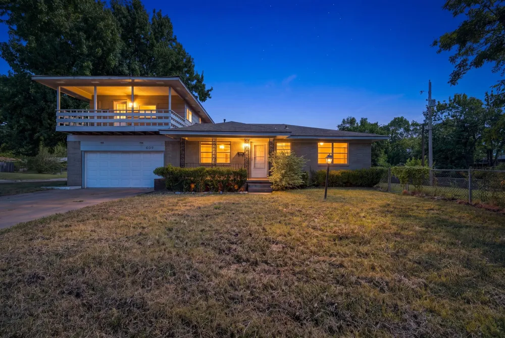 609 S 102nd East Avenue Tulsa, OK 74128