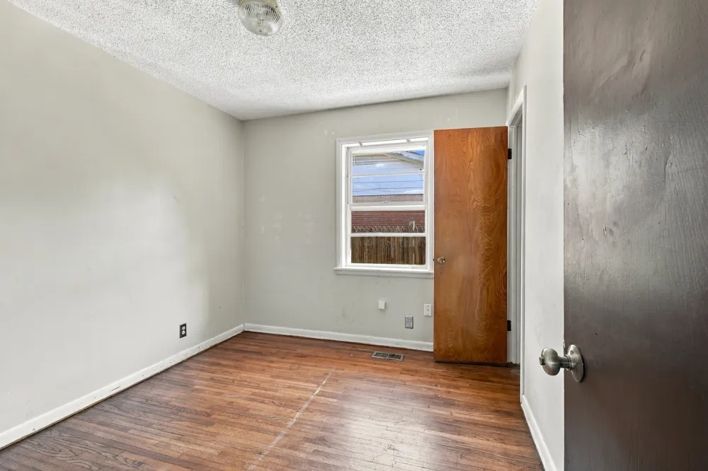 609 S 102nd East Avenue Tulsa, OK 74128