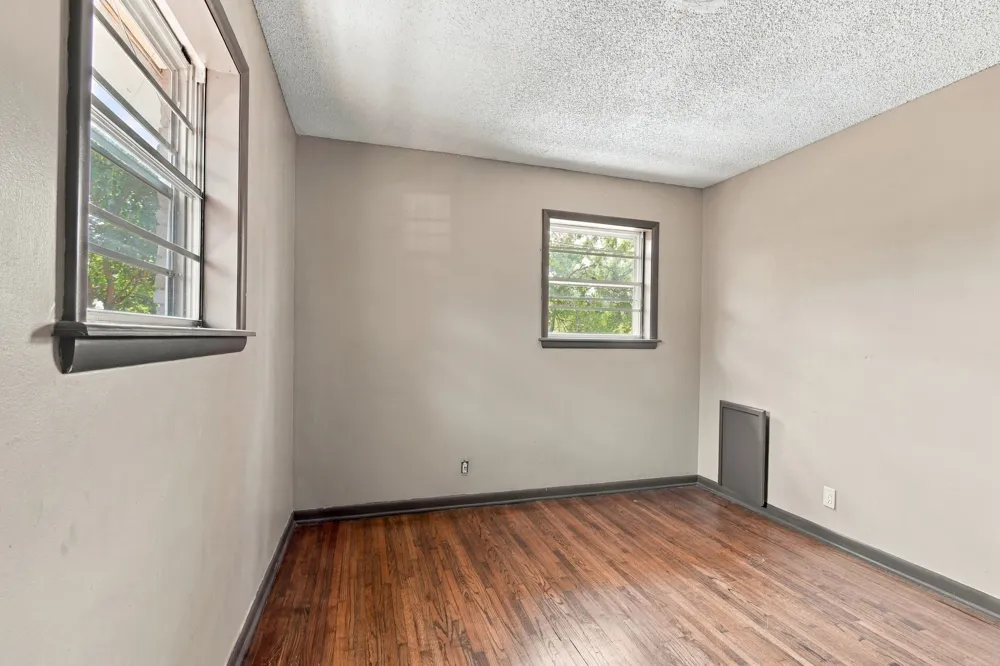 609 S 102nd East Avenue Tulsa, OK 74128