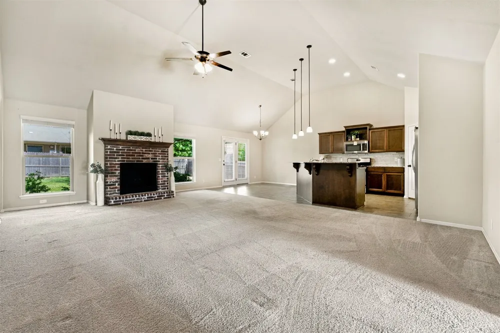 2612 W Van Buren Court Broken Arrow, OK 74011
