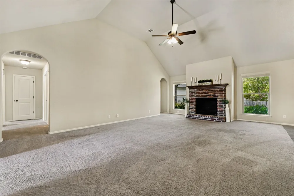 2612 W Van Buren Court Broken Arrow, OK 74011