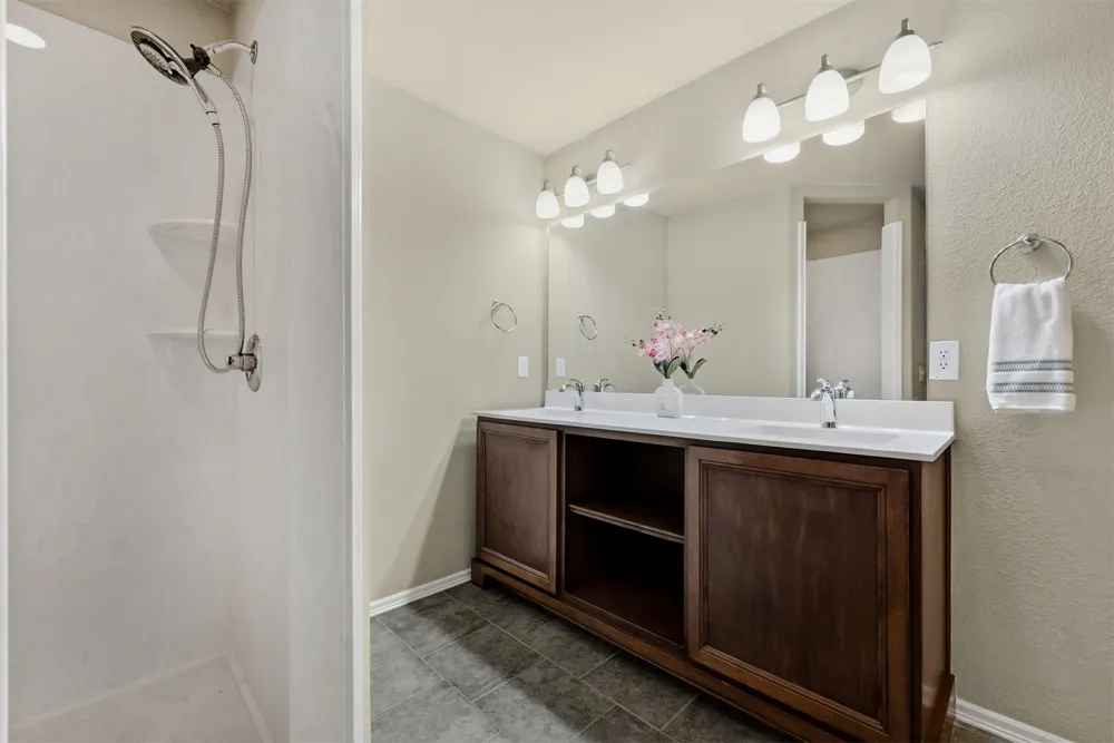2612 W Van Buren Court Broken Arrow, OK 74011