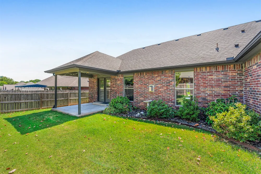 2612 W Van Buren Court Broken Arrow, OK 74011