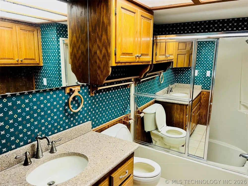 6800 Magnolia Drive Kingston, OK 73439