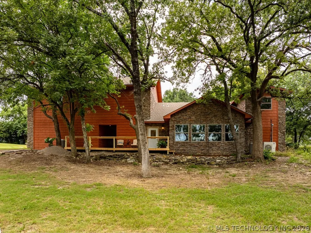 9094 Waters Edge Kingston, OK 73439