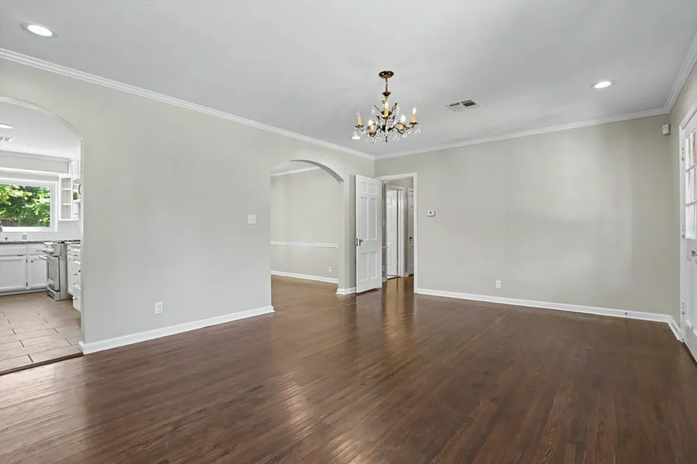 2121 S Louisville Avenue Tulsa, OK 74114