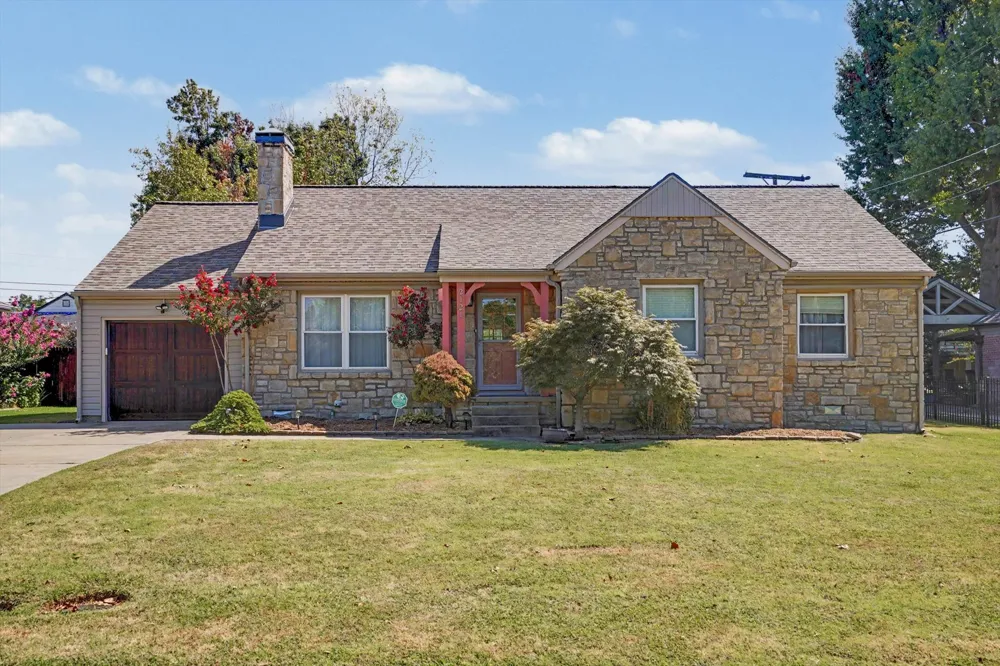 2121 S Louisville Avenue Tulsa, OK 74114