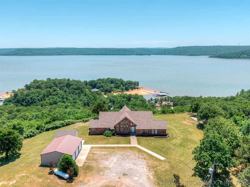 423310 E 1169 ROAD E Eufaula, OK 74432