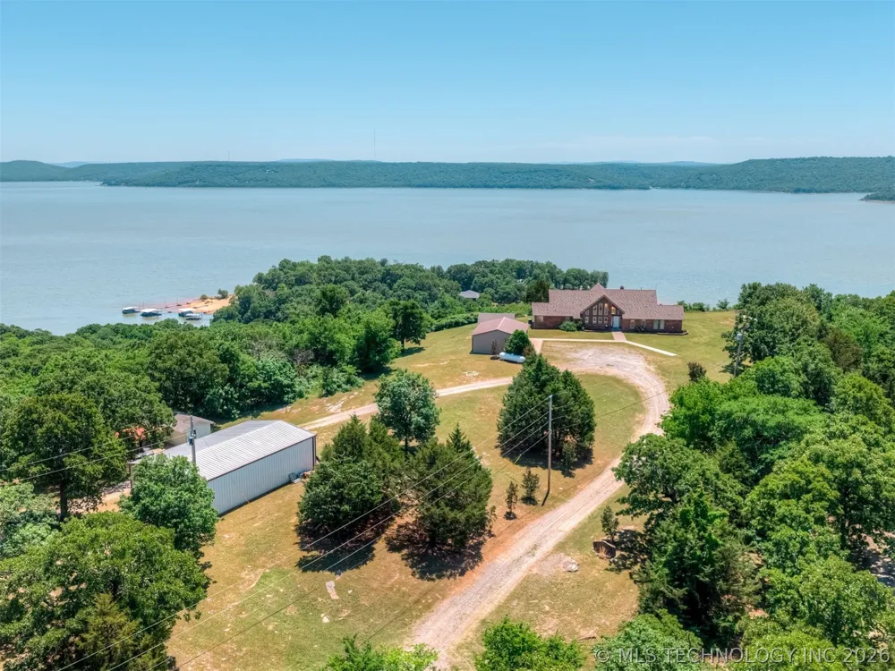 423310 E 1169 ROAD E Eufaula, OK 74432