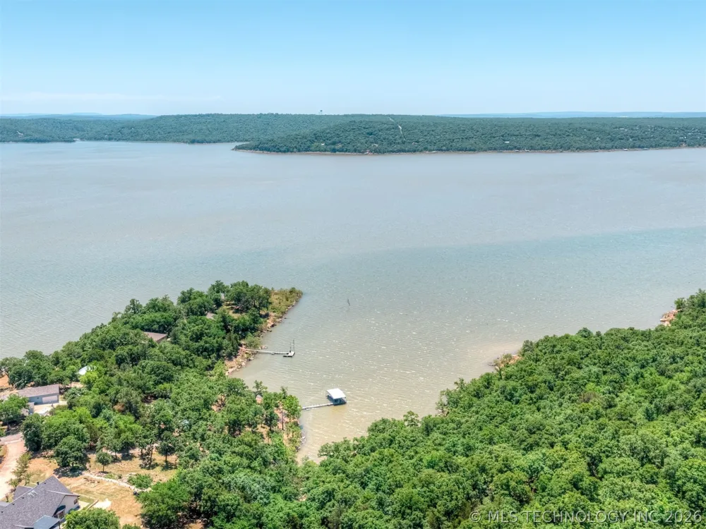 423310 E 1169 ROAD E Eufaula, OK 74432