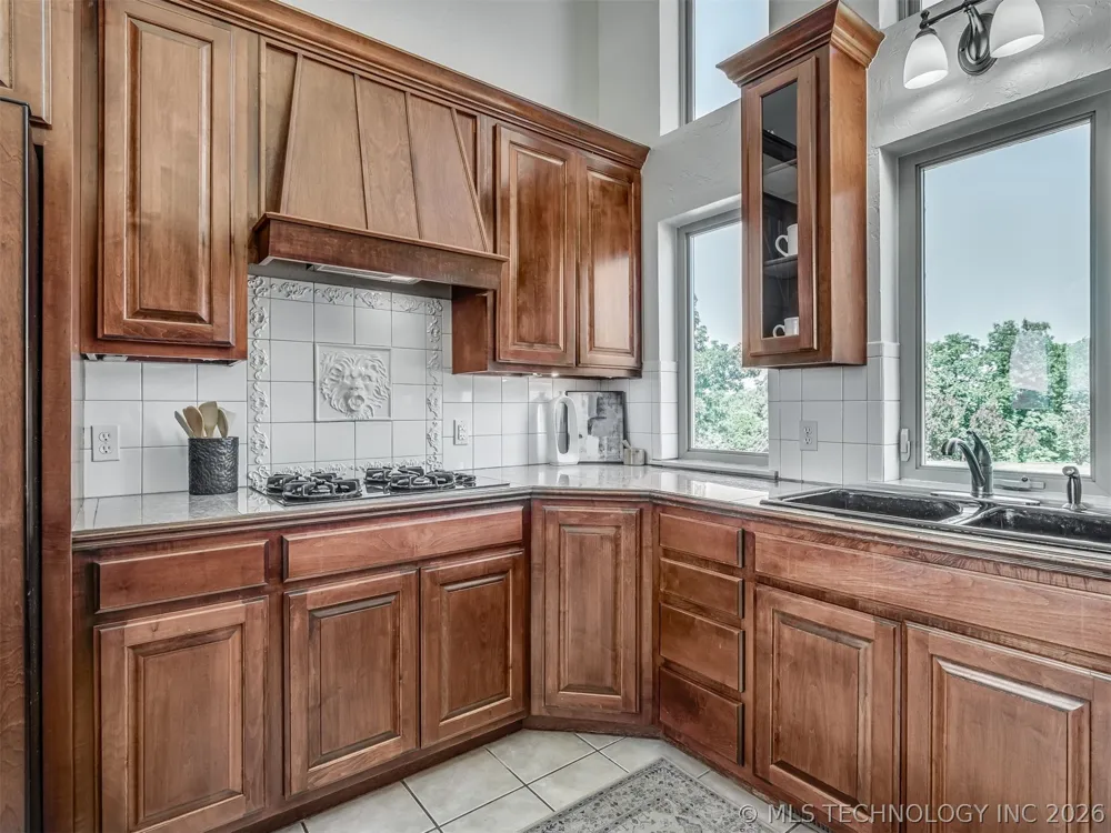 423310 E 1169 ROAD E Eufaula, OK 74432