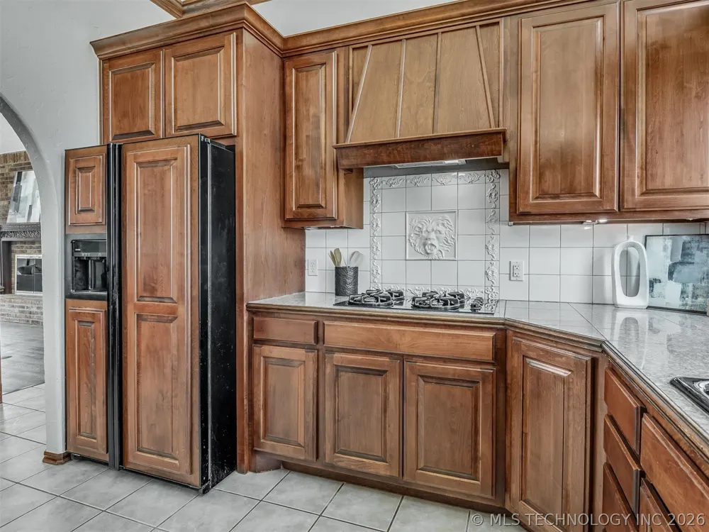 423310 E 1169 ROAD E Eufaula, OK 74432
