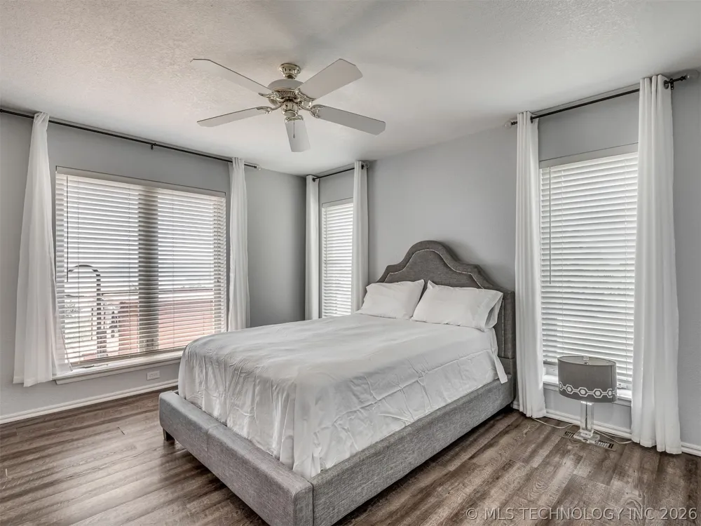 423310 E 1169 ROAD E Eufaula, OK 74432