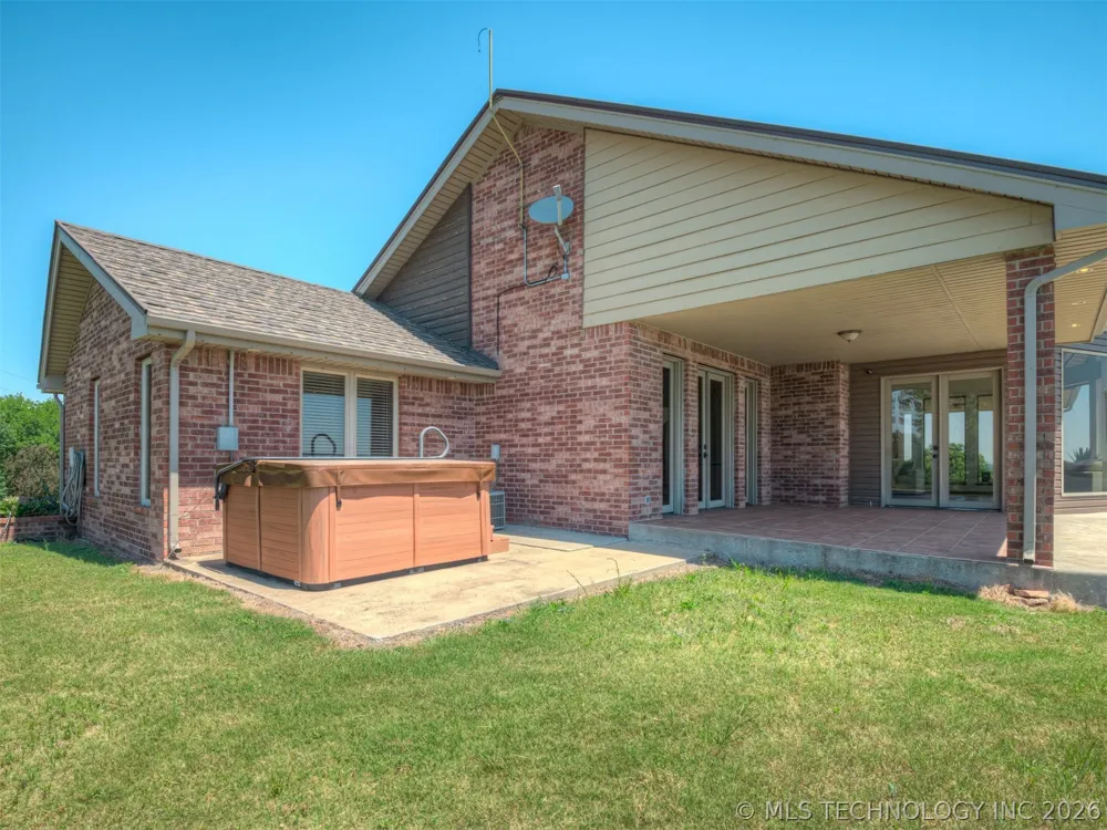423310 E 1169 ROAD E Eufaula, OK 74432