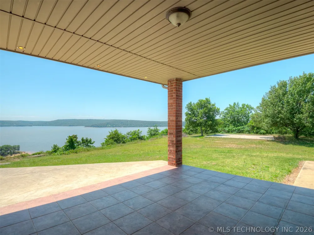 423310 E 1169 ROAD E Eufaula, OK 74432