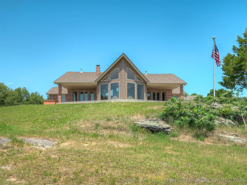 423310 E 1169 ROAD E Eufaula, OK 74432