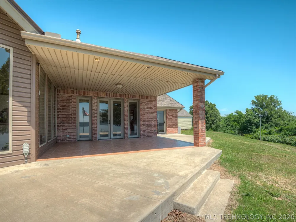 423310 E 1169 ROAD E Eufaula, OK 74432
